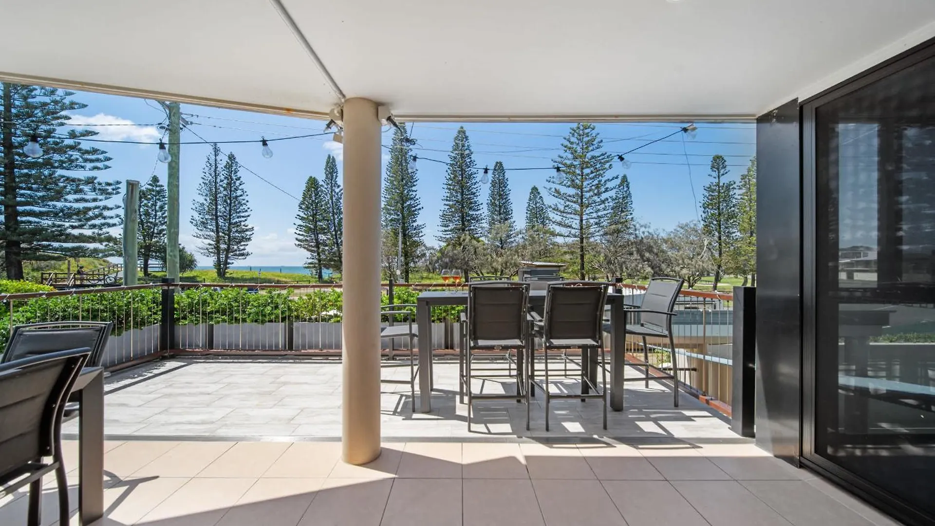 Holiday home Beachfront With Pool Ocean Views And Pet Friendly Buddina Australia